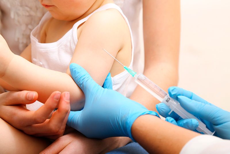 ¿Qué vacunas son necesarias para tu hijo?